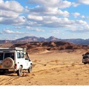 Hurghada Jeep Desert Safari and Stargazing- White Shark Travel (5)