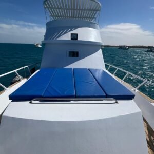 private boat 3